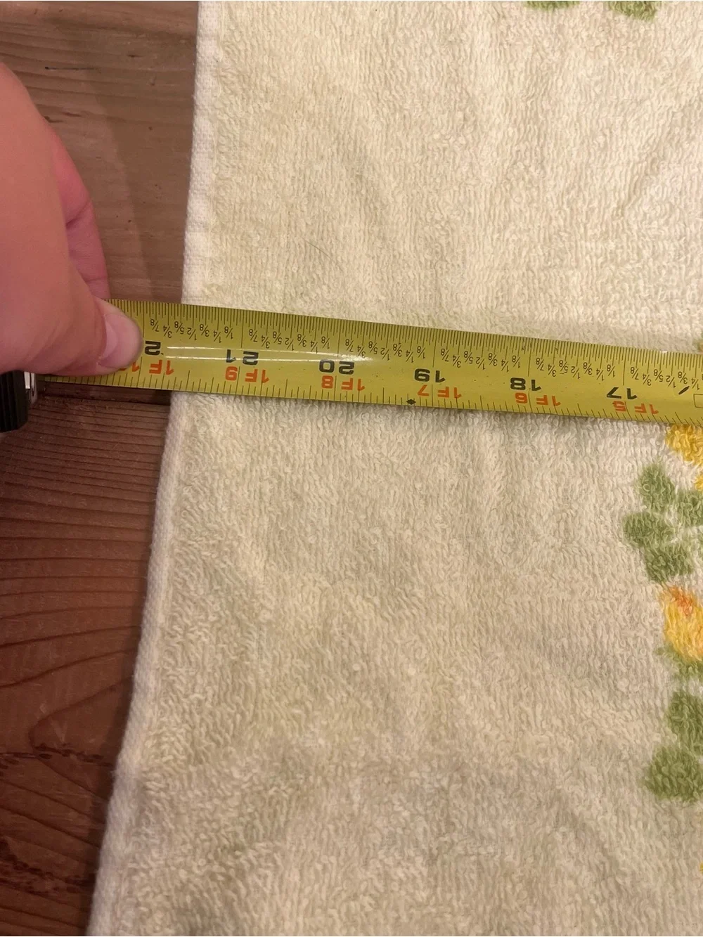 VTG Cannon 70s Yellow Rose Floral Cotton Bath Towel With Fringe Edge Mcm USA